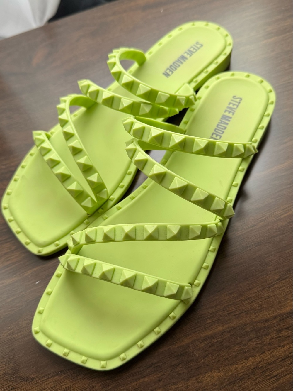 Steve Madden Neon Lime Pyramid Stud Multi-Strap Slide Sandals - Picture 3 of 3
